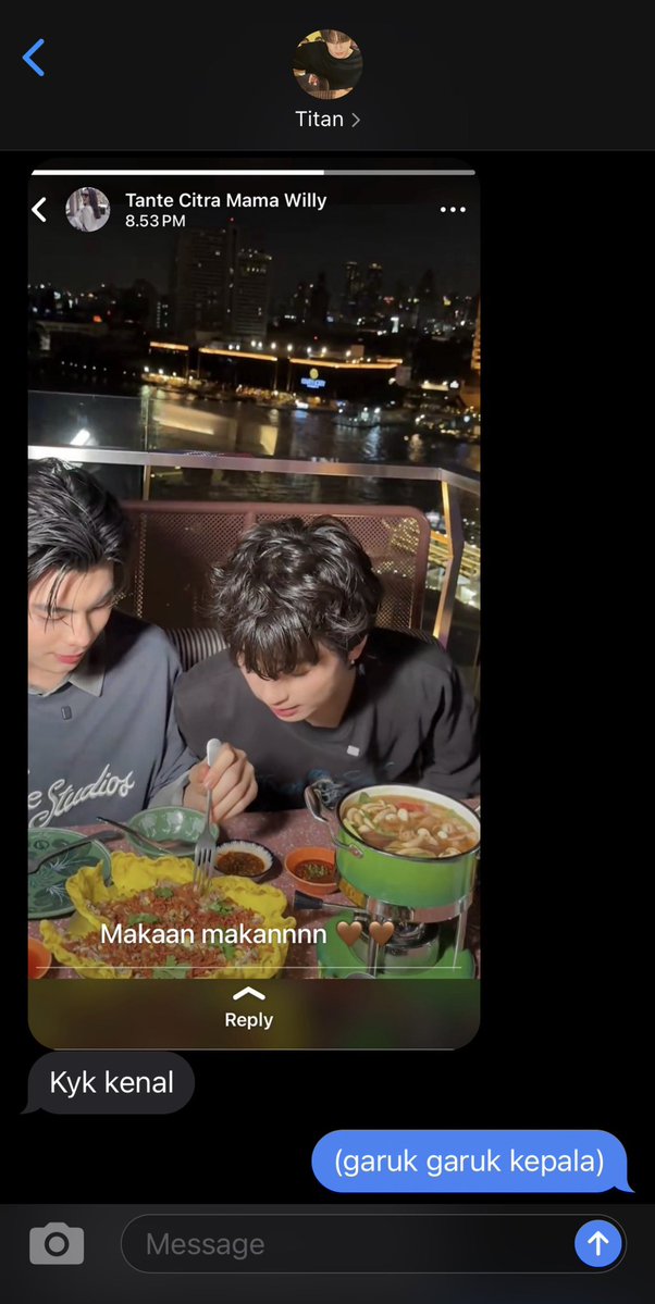 fotchu's tweet photo. Theewave slash otengwilly one tweet au edisi namanya juga anak muda https://t.co/pbcvruwvkO