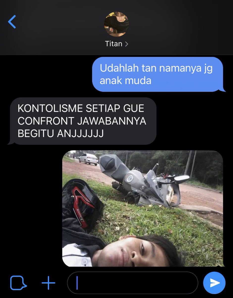 fotchu's tweet photo. Theewave slash otengwilly one tweet au edisi namanya juga anak muda https://t.co/pbcvruwvkO