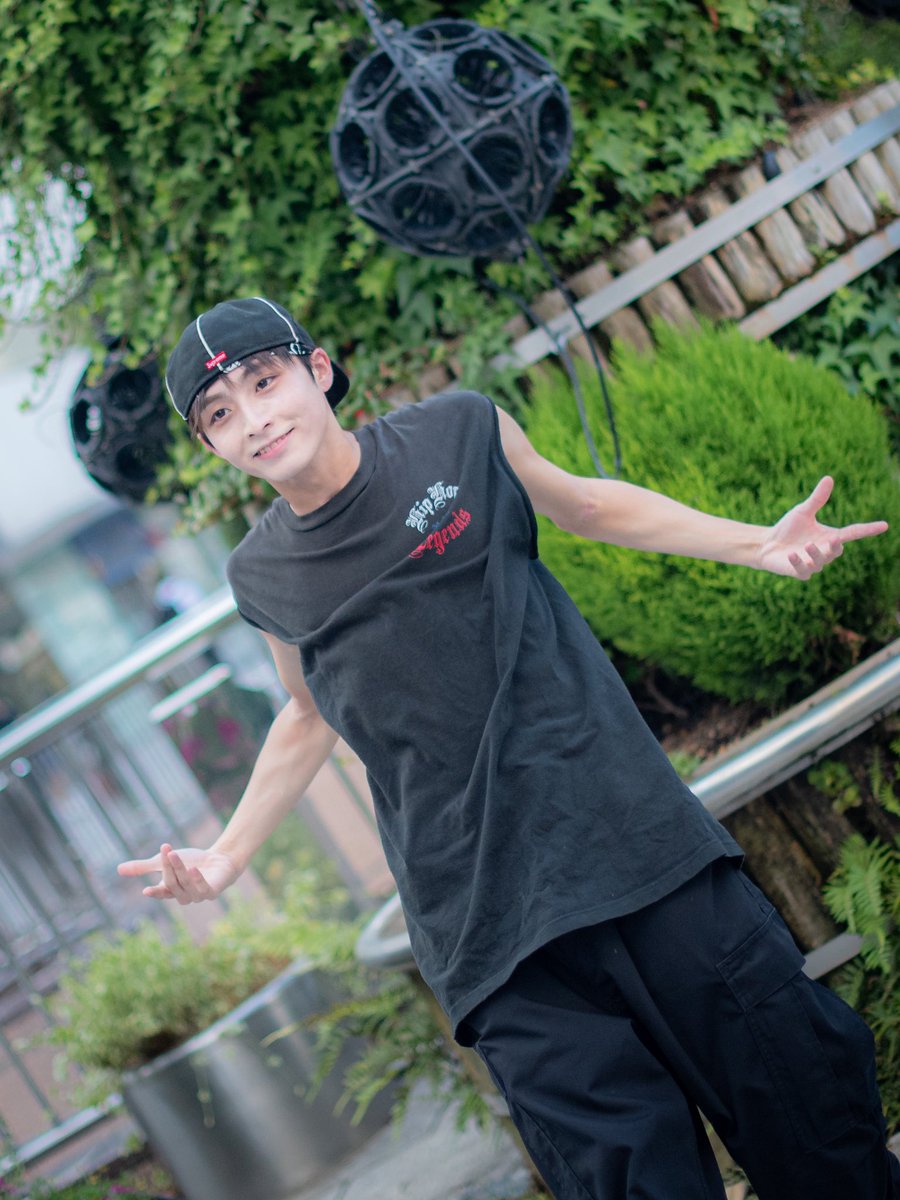 04kaho10's tweet photo. 20260730 Def Class 
がむしゃら道ストリートライブ @浜松 

@DefClass_Sola 

#DEFCLASS #嵐の素顔 #がむしゃら道 https://t.co/EjhoU3HA9S