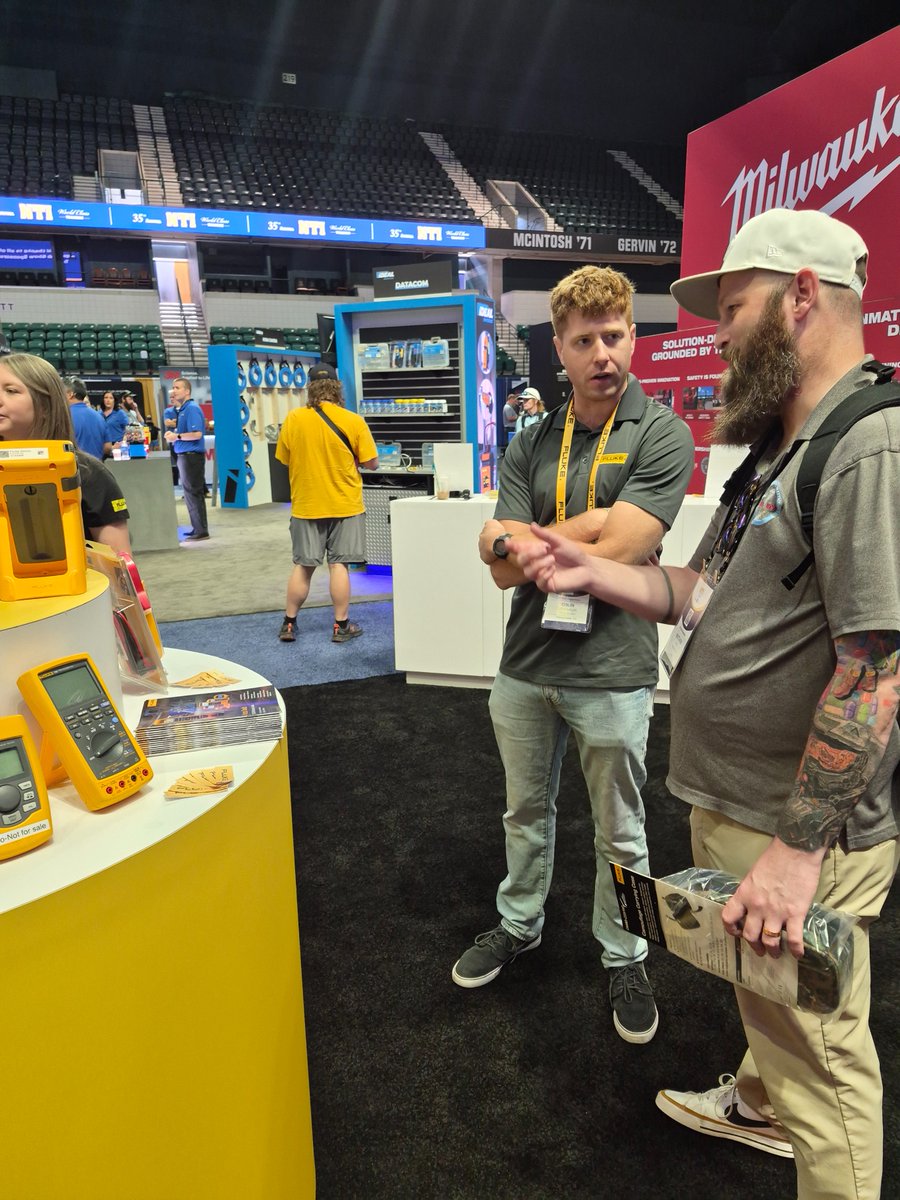 FlukeCorp's tweet photo. We're at this year's National Training Institute (NTI), leading hands-on training sessions and connecting with the next generation of electrical professionals. 

@IBEWNECAetA https://t.co/niskA6bPGQ