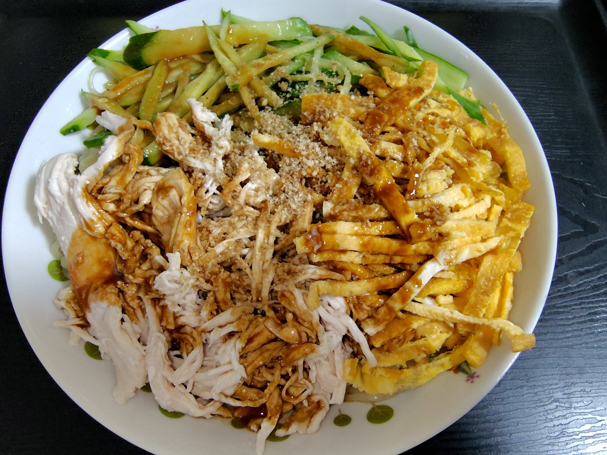 karmajiro's tweet photo. 不定期営業かるまじろ食堂： 棒々鶏冷やし中華⁡
⁡⁡
#料理  #冷やし中華  #棒々鶏  #ユウキ食品  #youki https://t.co/QYfSwj2ULf