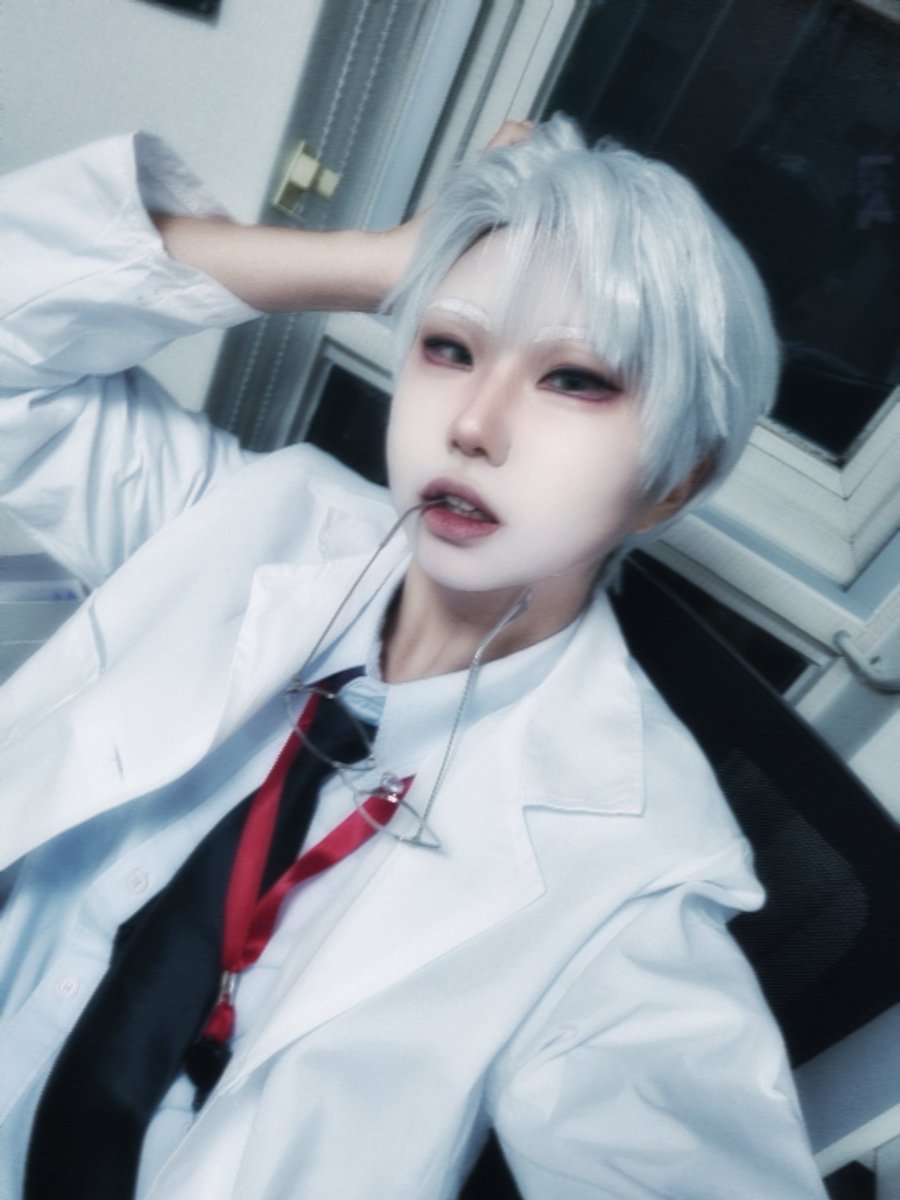 이울 tweet media