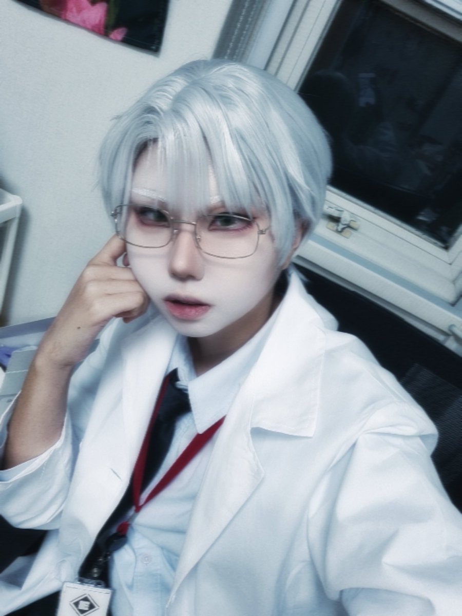 이울 tweet media