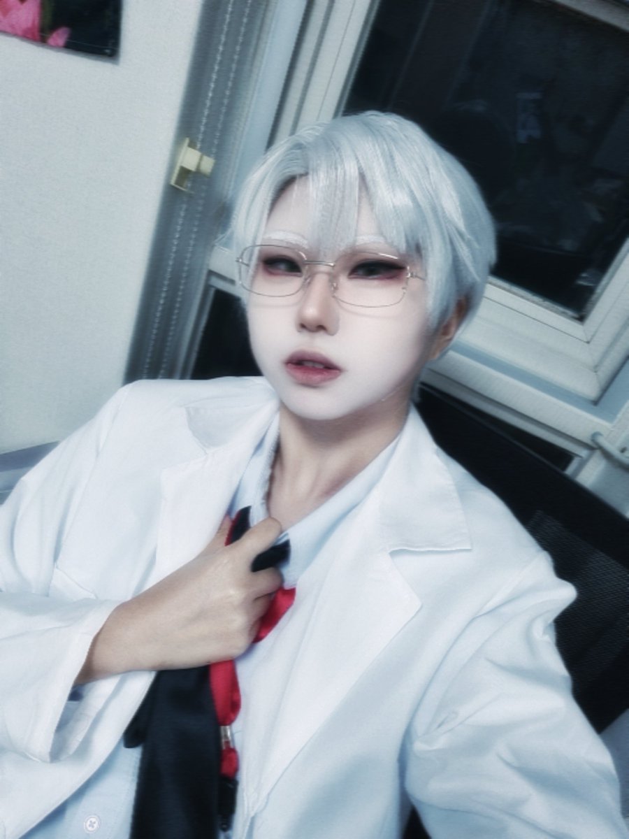 이울 tweet media