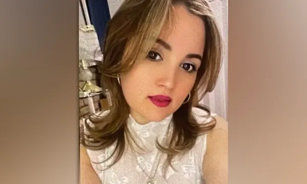 Crime_In_NYC's tweet photo. The NYPD has named a suspect in the fatal slashing of a woman’s throat inside her family’s Brooklyn home last month — and is asking the public’s help tracking him down.

Cops released surveillance photos of 43-year-old suspect Misael Cruz, whose last know address is about a half mile away from the victim’s home in Bay Ridge, as they press their hunt for the killer.

Cruz allegedly slit 36-year-old Maria Santos Flores’ throat inside her home on June 20. Investigators believe he may have encountered Flores in the neighborhood, had eyes for her, and stalked her, a police source said.

Flores’ 18-year-old son found her dead with her throat sliced open inside their two-story home on 85th St. near Fourth Ave. about 9:10 a.m.

Flores worked as a bartender at a tavern in neighboring Sunset Park, according to her husband.

Along with her son and husband, Flores leaves behind a 14-year-old daughter.

https://t.co/BFRDzL6dvw