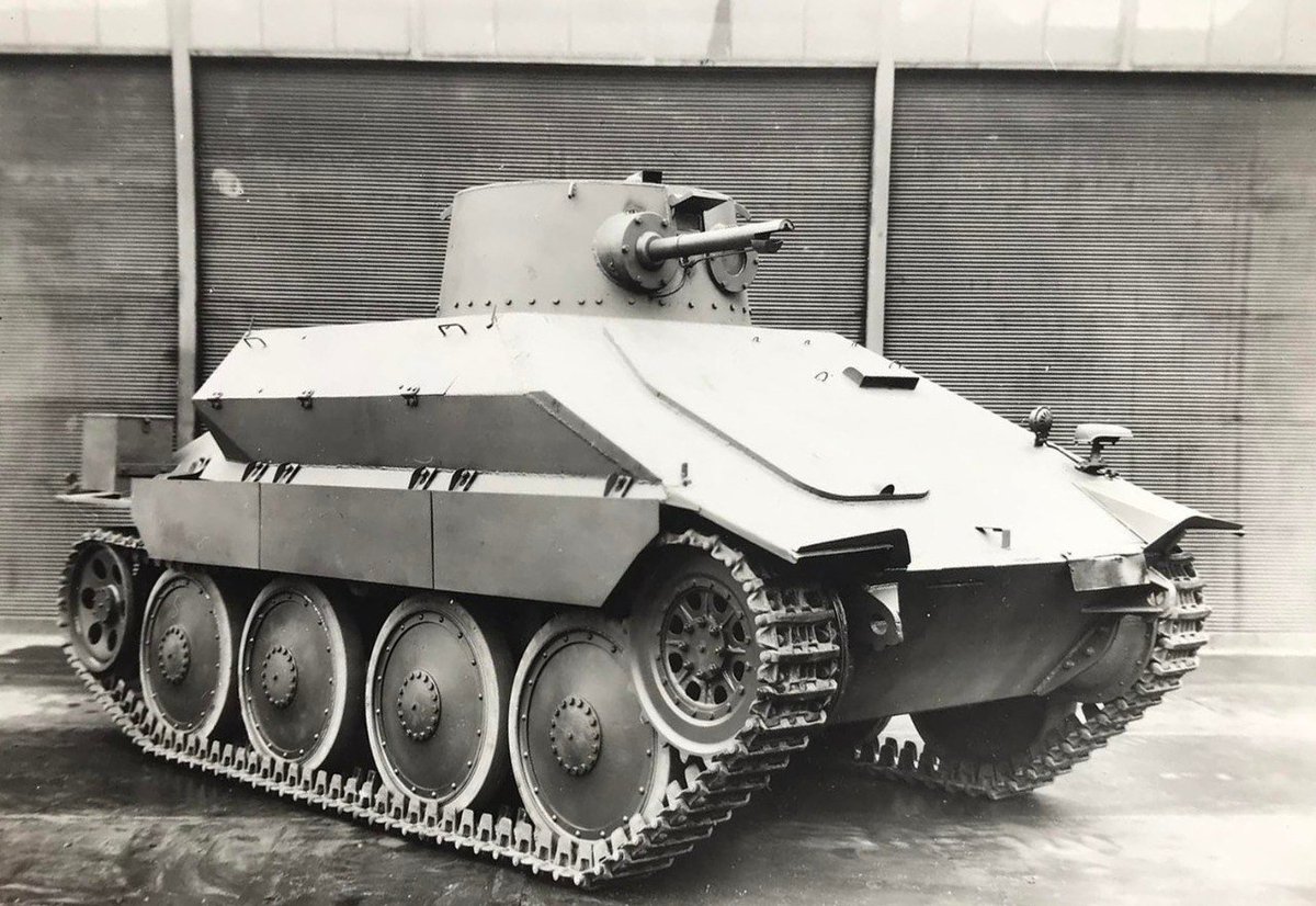 AlexAftermarket's tweet photo. Czechoslovakian flamethrower tank M1 (Hetzer based). Three prototypes were produced and tested between 1951 and 1956. https://t.co/J8pncxkVMD