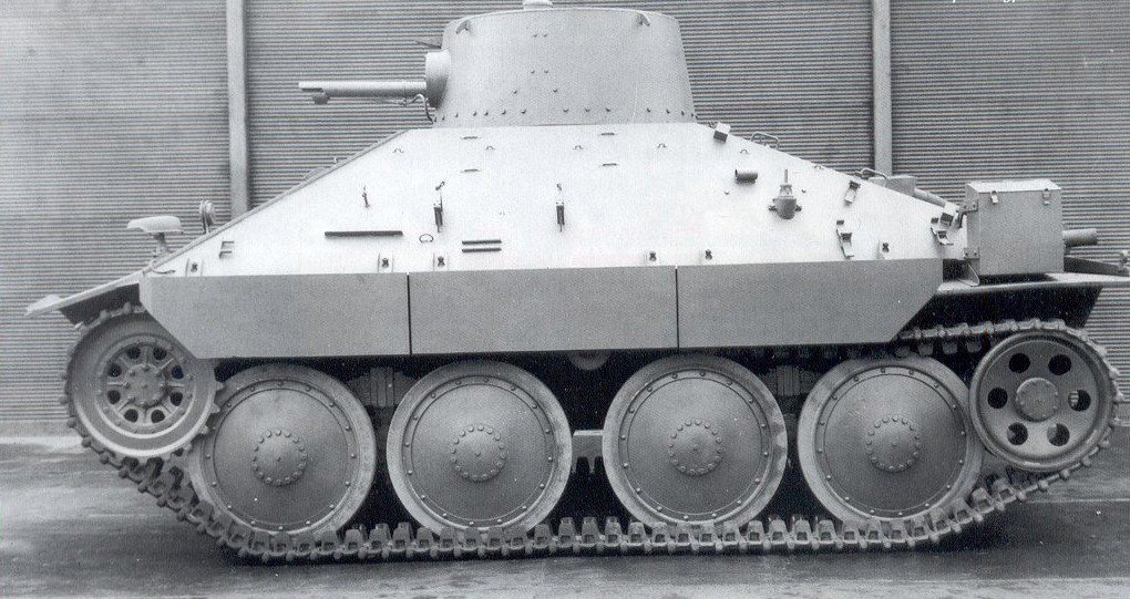 AlexAftermarket's tweet photo. Czechoslovakian flamethrower tank M1 (Hetzer based). Three prototypes were produced and tested between 1951 and 1956. https://t.co/J8pncxkVMD