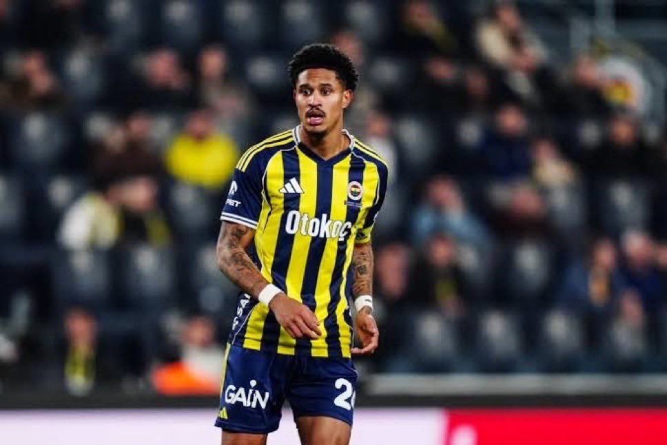 DuyumMatrix's tweet photo. 🟡🔵AS Roma ve Crystal Palace, Jayden Oosterwolde’yi transfer etmek istediklerini resmen oyuncu tarafına bildirdi. Yakın zamanda bu iki kulübün Fenerbahçe’ye resmi teklif yapması bekleniyor. 

(Doruk Tecimer) https://t.co/7RzuFz8lMt