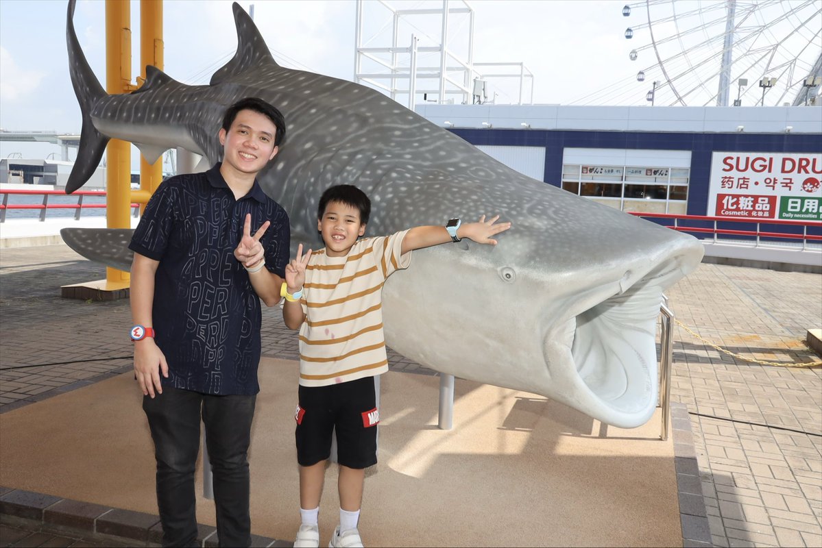 kasidit_wang's tweet photo. JP TRIP WITH JAI-JAI! 🇯🇵 https://t.co/beOiNCS2Bg