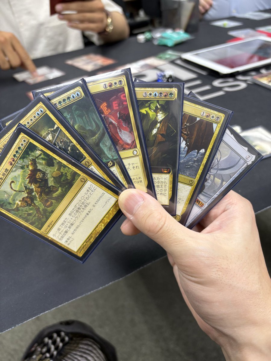 Kingu__Greito__'s tweet photo. 手札のコストやばいな？
#今日のEDH https://t.co/XtJCzhTzn2