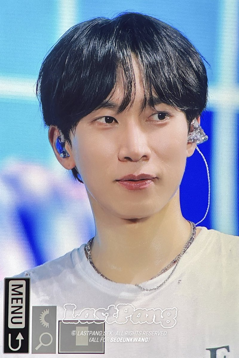 LASTPANG_SEK's tweet photo. [프리뷰]260730 장흥물축제
서은광얼굴축제
#서은광 #은광 #SEO_EUNKWANG #btob #비투비 #은광이가지켜보고있다
@BTOB_SEKwang https://t.co/ON8IW4ZyEv
