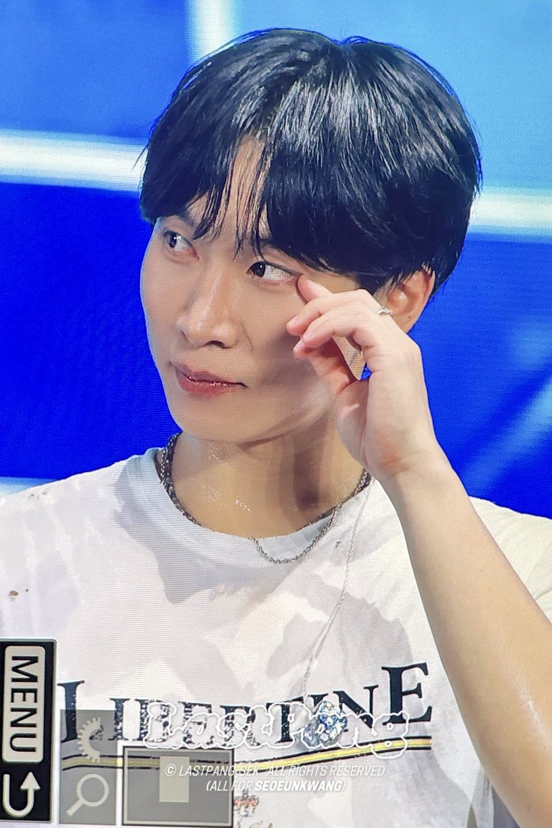 LASTPANG_SEK's tweet photo. [프리뷰]260730 장흥물축제
서은광얼굴축제
#서은광 #은광 #SEO_EUNKWANG #btob #비투비 #은광이가지켜보고있다
@BTOB_SEKwang https://t.co/ON8IW4ZyEv