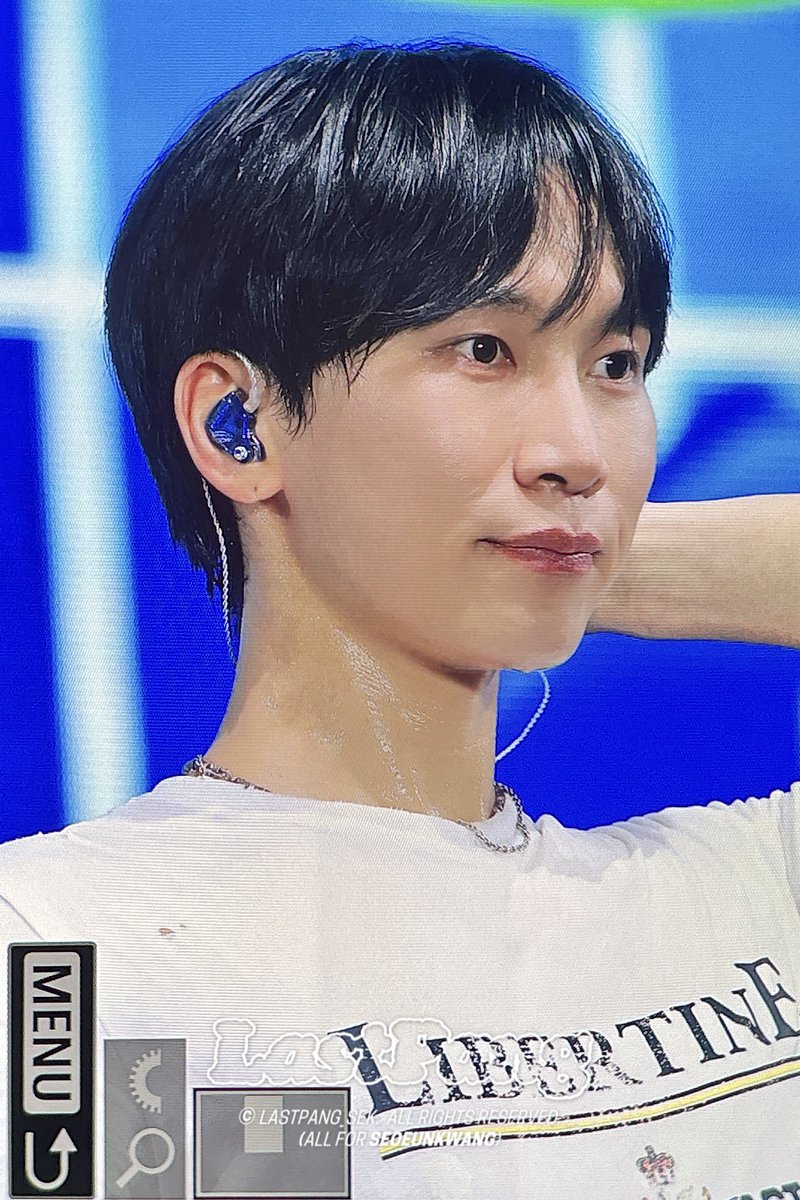 LASTPANG_SEK's tweet photo. [프리뷰]260730 장흥물축제
서은광얼굴축제
#서은광 #은광 #SEO_EUNKWANG #btob #비투비 #은광이가지켜보고있다
@BTOB_SEKwang https://t.co/ON8IW4ZyEv