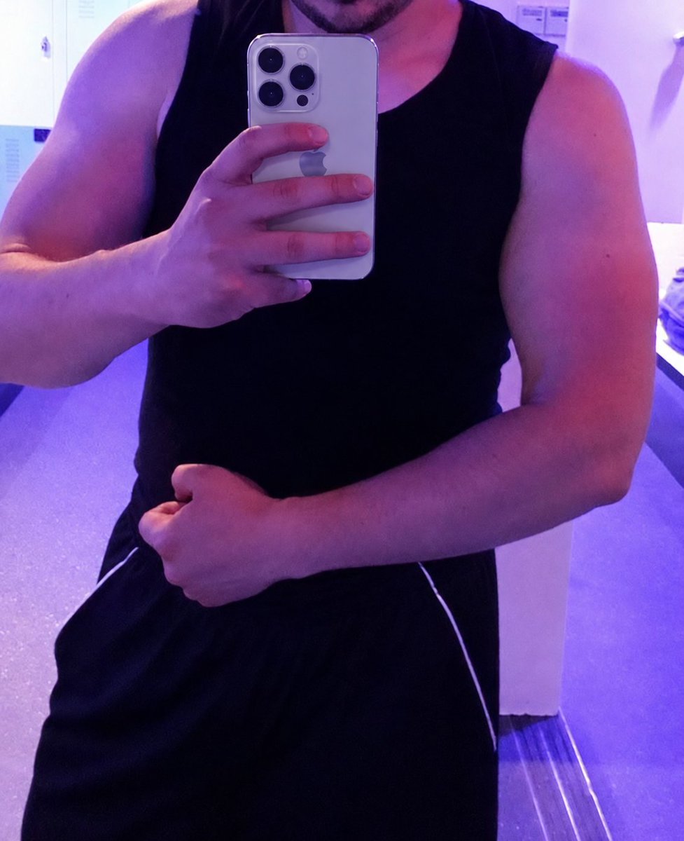 hotdaddykitty's tweet photo. Bir daddy sana herzaman daha fazlasını sunabilir 💪😎🌸 #daddy https://t.co/eLbbWrUdMk