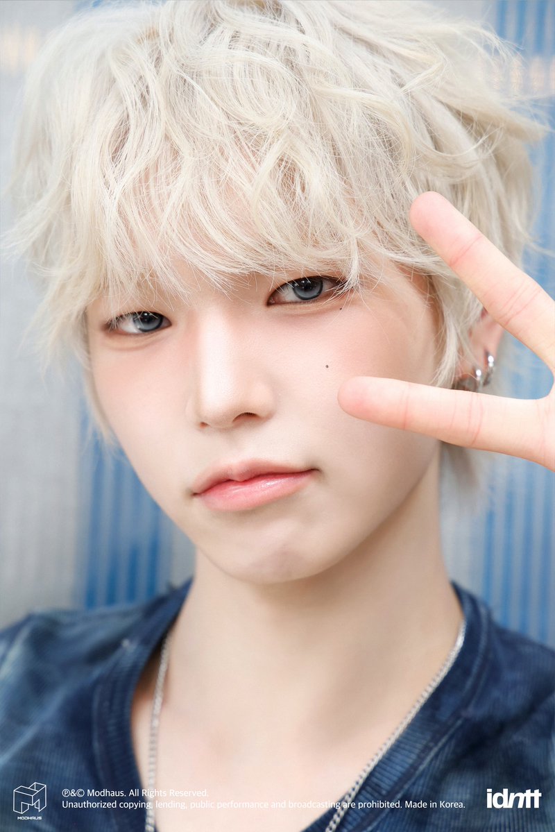 5ing1003's tweet photo. 아,, 볼 너무 말랑해보임 https://t.co/30chTzQk7v