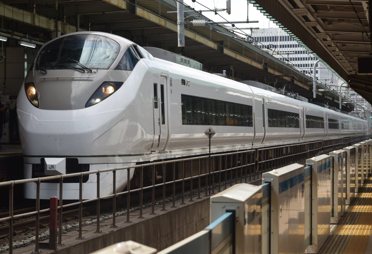 657K1_Hitachi's tweet photo. ・55M→68M
E657系K1編成（651系オマージュカラー）
2026.7.30 東京/北小金 https://t.co/UqDXfhUYuc