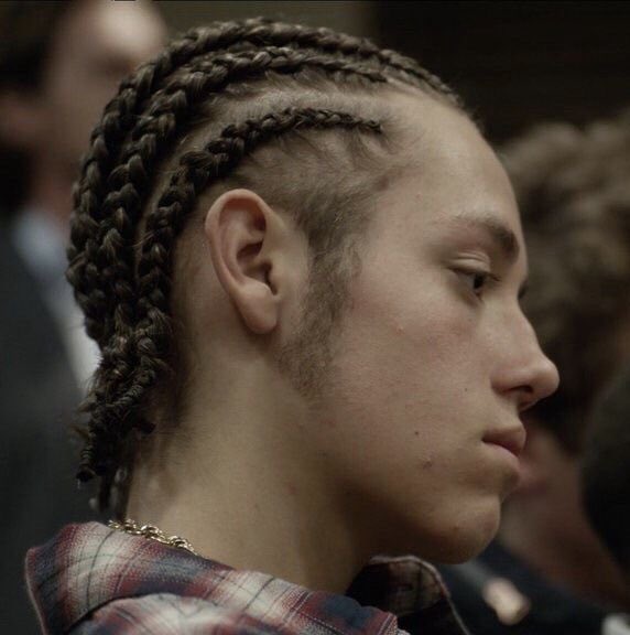 bamossss_'s tweet photo. He looks like Carl from shameless…. https://t.co/dadro6X4pW