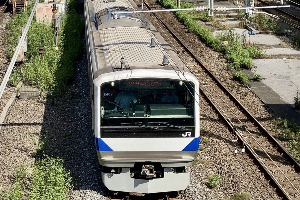 Nankuri8172's tweet photo. E531系スペック恐ろしいほど高いよね
製造費もそれに比例して高いんやろうなぁ

15両運転可能
DC1500V/AC50Hz 20000V対応
雪国入れる
G車付き
拡幅車体である程度の詰め込み想定
130km/h運転可能
ワンマン運転可能 https://t.co/HafVQ6NASf