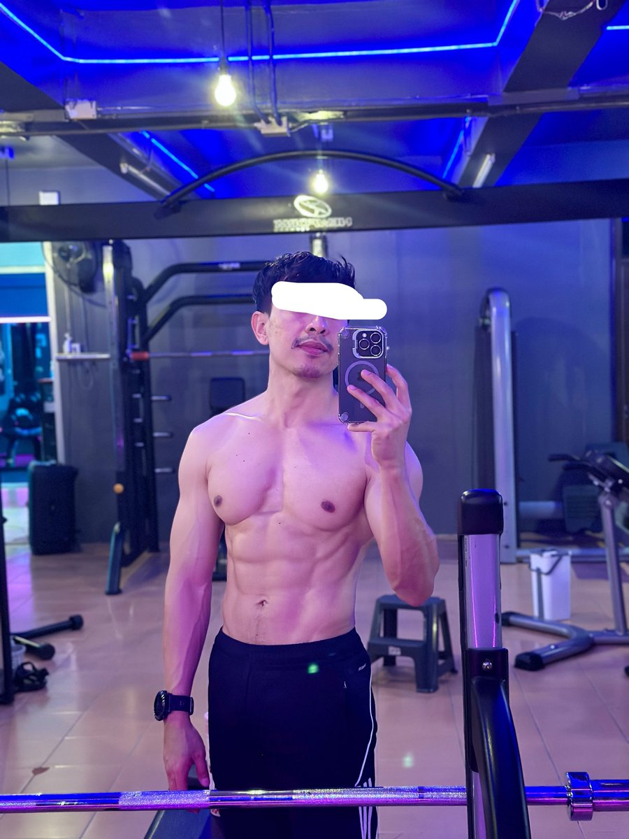 game_aphisit's tweet photo. ตั้งแต่เปลี่ยนฟิตเนสใหม่  ไม่มีเวลาเล่นเลย เทรนทั้งวัน🥹 https://t.co/zZK3dv5hYW