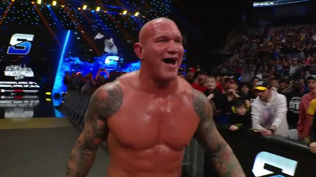 WRESTLEZONEcom's tweet photo. Randy Orton Took A WWE Prank So Far Police Thought It Was Real
https://t.co/0Hk6ipNTx8 https://t.co/IswBTe1uhF