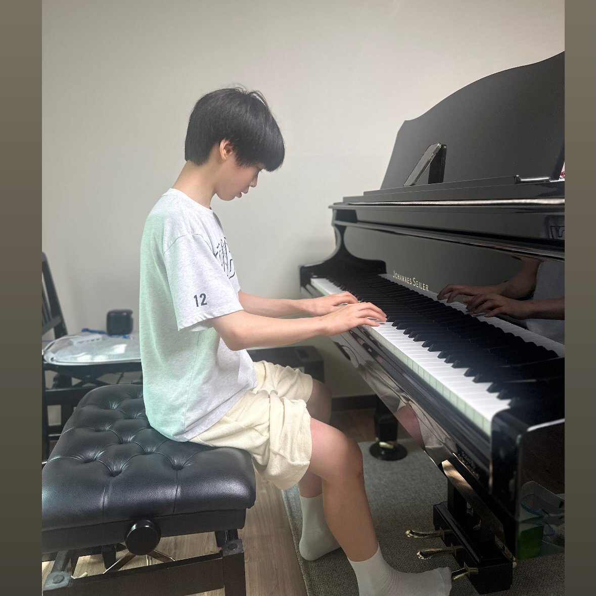 iqz5_y's tweet photo. 이 피아노잖아 앜!!!!!!!!!!!🫠 https://t.co/94tI4Cgp51