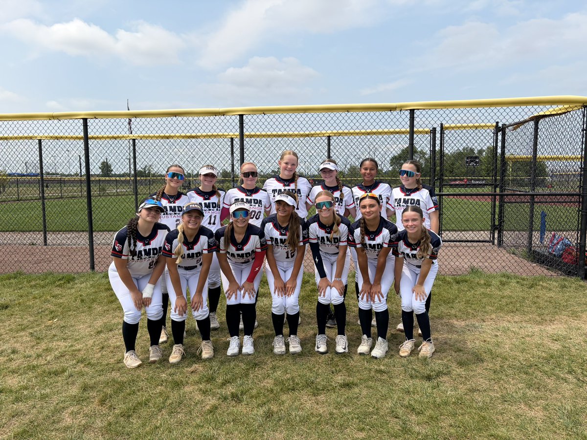 DallasEsperas's tweet photo. What a great way to end summer ball! This past weekend we played in Alliance Nationals in Kokomo, Indiana! It was so fun spending time with my @OhanaSoftballFL girls. We made Top 10 in Tier 1 while competing against some of the best teams! My OBP was .423 9 hits and 8 RBI’s. On the mound i pitched 23.2 innings with 13 ER’s and 11 K’s. Time to keep working on the off season!

@FSU_Softball @FSU_CoachWilson @TCam_FSUSB @SaintLeoSB @Zcarv_1 @Vol_Softball @AlabamaSB @AuburnSoftball @DJSanders37 @UGASoftball @UACoachMurphy @FAUSoftball @GatorsSB @clemsonsoftball @USFSoftball