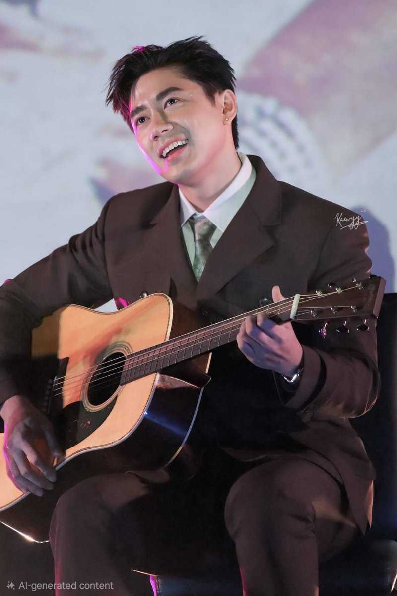 kaewyyyyy's tweet photo. เวอร์ชั่นรีมูฟไมค์ออกโดยพี่ @jewchewchew ขอบคุณนะคะ 🥰💕

#เหมันต์ตะวันรอนFinalEP #แจมรชตะ https://t.co/hjEhLHxEjV