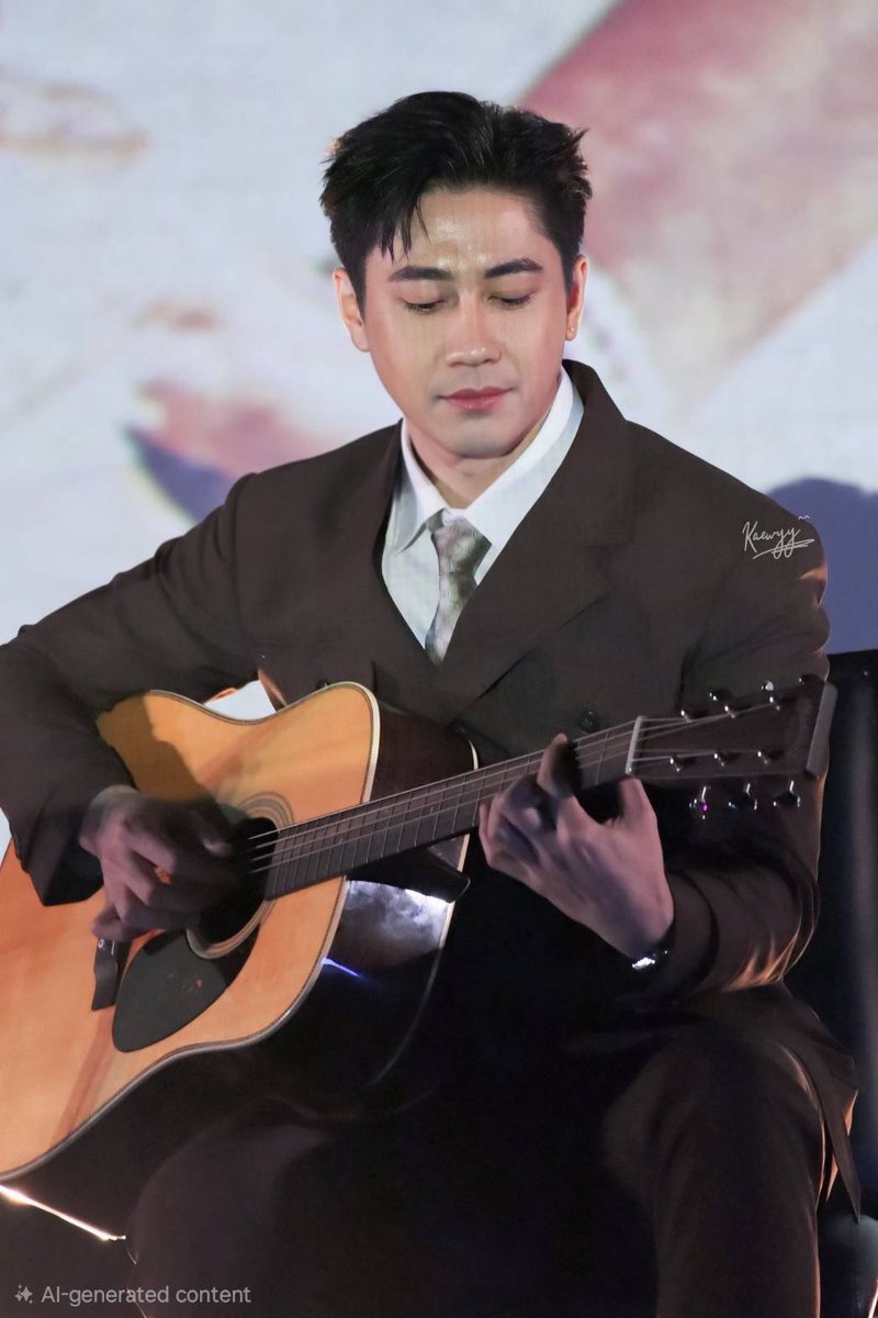 kaewyyyyy's tweet photo. เวอร์ชั่นรีมูฟไมค์ออกโดยพี่ @jewchewchew ขอบคุณนะคะ 🥰💕

#เหมันต์ตะวันรอนFinalEP #แจมรชตะ https://t.co/hjEhLHxEjV