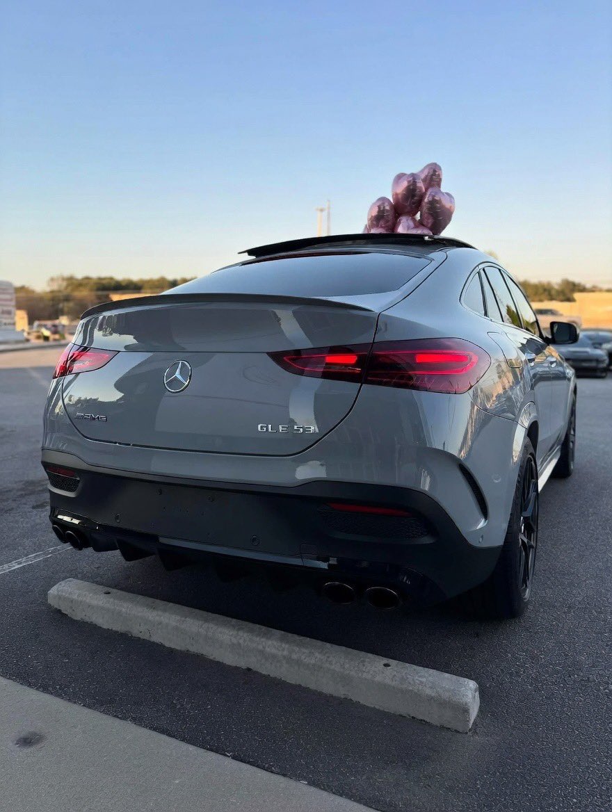 realgemgoness's tweet photo. Picked up a Mercedes GLE today proud moment. Been taking profits from crypto recently and it's paying off. Appreciate the guidance from @NikolinaSabljc along the way.
If you're looking to get into it, worth reaching out. https://t.co/kxrKQbCQmk