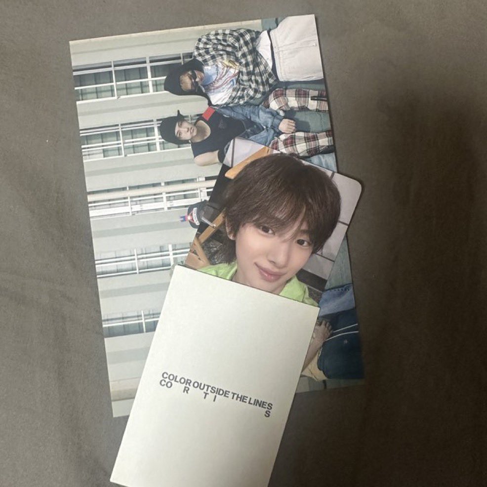hyeonnow's tweet photo. 코르티스 포카 포토카드 엽서 양도 

16.0
https://t.co/dTflI3fCqf

cortis martin james juhoon seonghyeon keonho 마틴 제임스 주훈 성현 건호 미공포 분철 럭드 특전 이즈위 쇼케 위버스 앨범 sell 사���드웨이브 ���직코리아 에버라인 soundwave musickorea everline weverse 콘서트 wts pc poca https://t.co/UF5TxcNnI7