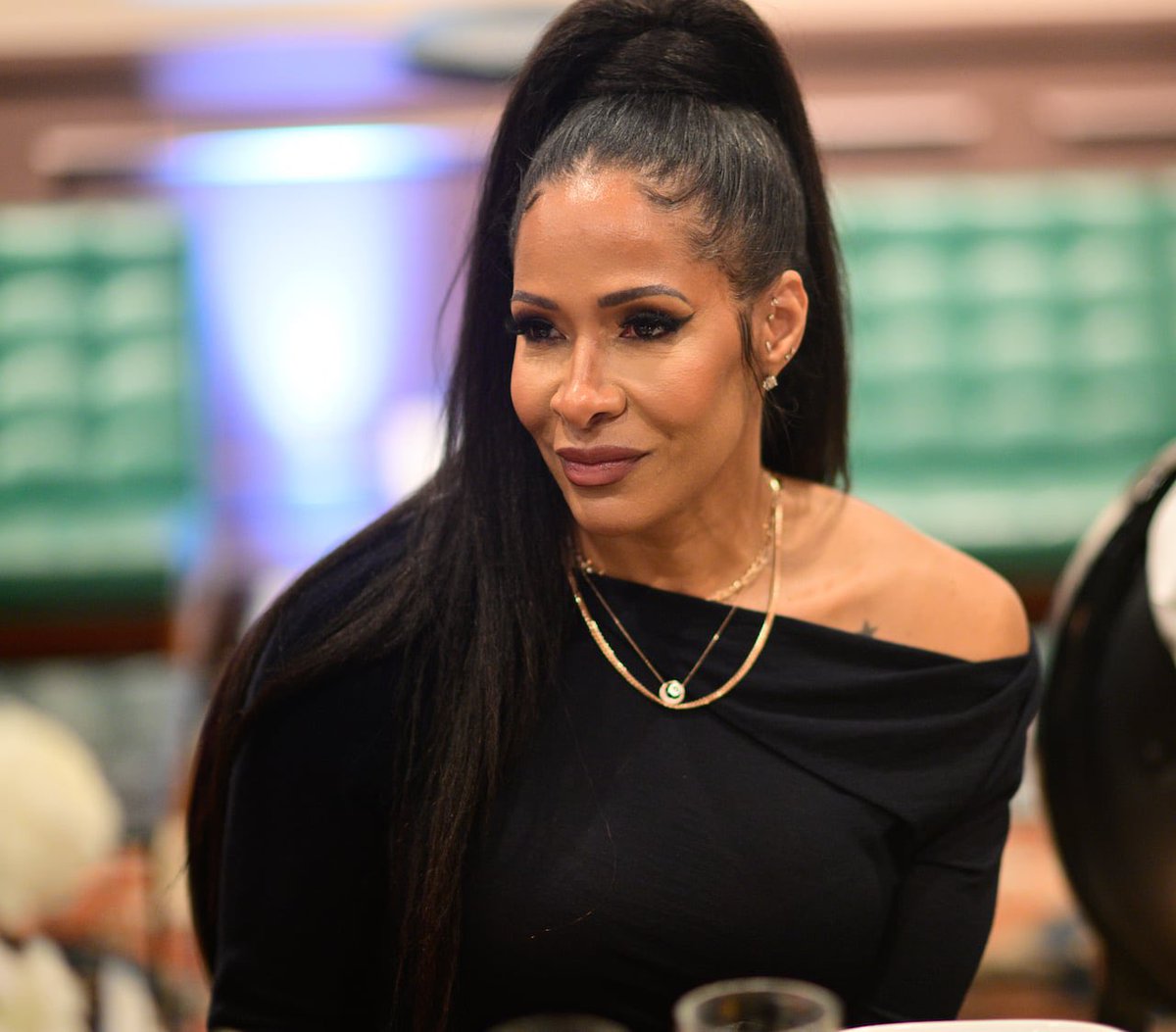 thirdking0208's tweet photo. Analyzing the Endearing Delusion of Shereé Whitfield. 

A thread
#RHOA https://t.co/KLOtM7GZua