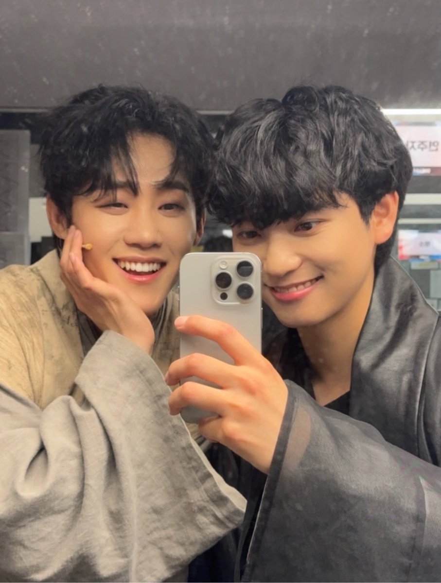 dongwugui's tweet photo. 아 마음좋아 https://t.co/IiMzGzvcDq