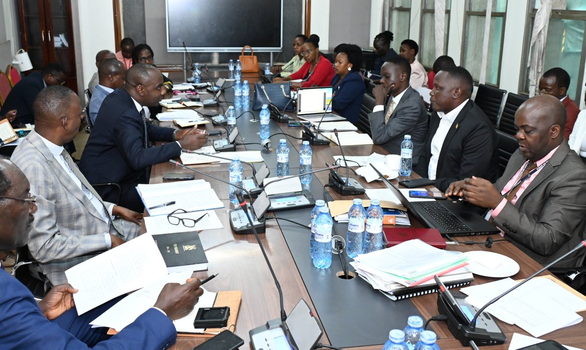 mofpedU's tweet photo. Finance Minister @henrymusasizi1 has today appeared before the Parliamentary Committee on Tourism, Trade and Industry to present and discuss the utilisation of Non-Tax Revenue (NTR) collections and budget performance by the Uganda National Bureau of Standards (UNBS).

Musasizi said over the last five financial years (FY 2021/22-FY 2025/26), @UNBSug approved budget increased from Shs 65.04 billion to Shs 133.83 billion, with budget releases ranging between 94 and 100 percent of the appropriated budget demonstrating consistent and timely funding support for UNBS’s planned interventions.

He explained that the temporary budget reductions experienced between FY 2022/23 and FY 2024/25 were a result of the global economic effects of the COVID-19 pandemic,adding that Government restored and more than doubled UNBS's budget,from Shs 62.975 billion to Shs 133.834 billion significantly exceeding the Bureau's Non-Tax Revenue collections. 

He said, increase in the budget demonstrates Government's strong commitment to strengthening Uganda's standards and quality infrastructure.

The Minister who was accompanied by the Director Economic Affairs, Moses Kaggwa and other senior officials further explained that Government reforms introduced in FY 2017/18 require all Non-Tax Revenue to be collected through the Uganda Revenue Authority. 

He noted that this reform aimed at minimising revenue leakages,improving revenue collection, accounting and transparency.

For the last five years,UNBS non-tax collections have grown from Shs 60.74 billion to Shs 87.68 billion.

On the proposal for UNBS to retain and spend  at source, Musasizi said UNBS has a Vote status  and should comply with the requirements of the Public Finance Management Act Cap.171 to remit all revenue collections to the consolidated fund without spending at source.

He advised  UNBS to develop comprehensive, well-costed strategic actions for implementation in line with its mandate.