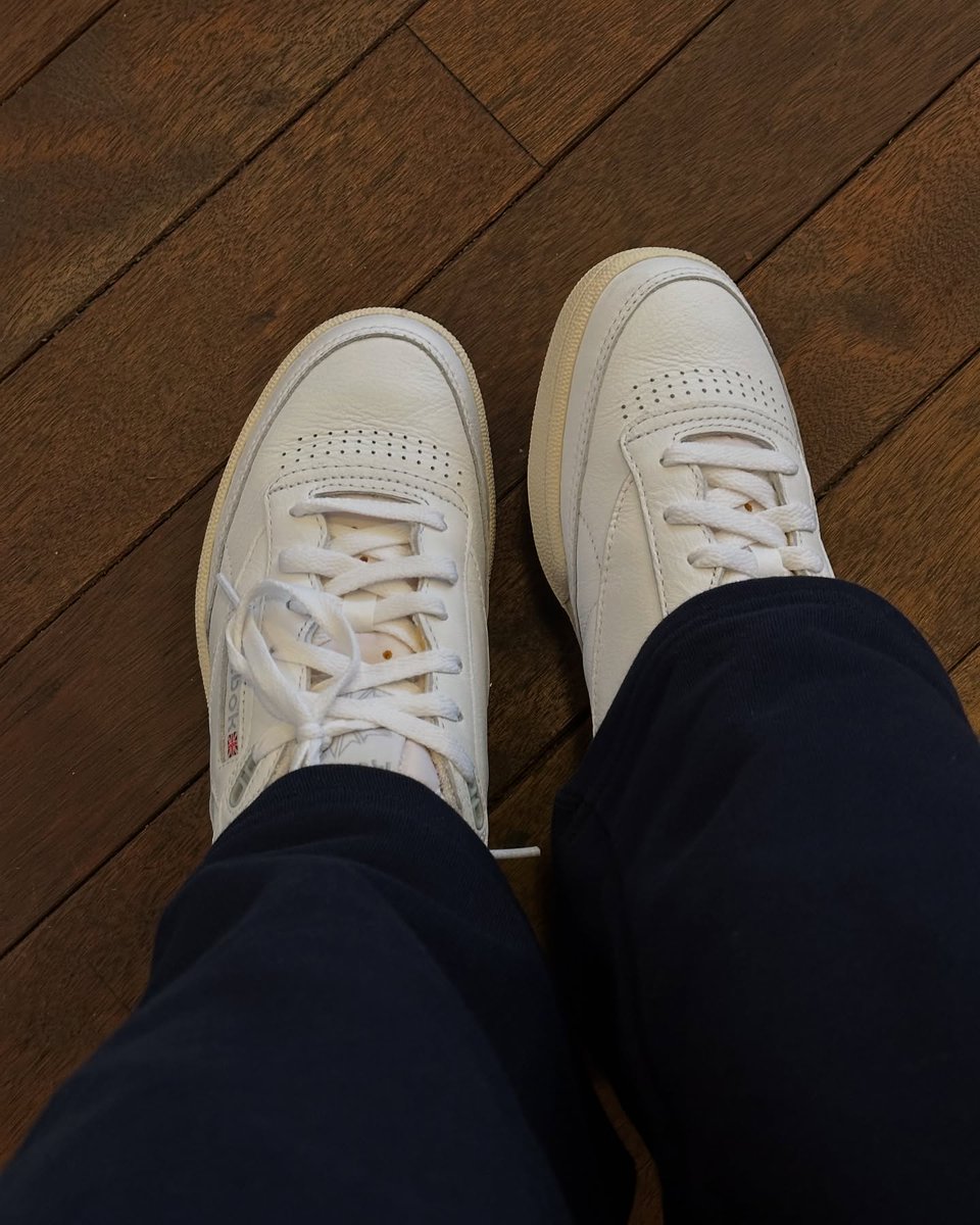 GrahamManliguis's tweet photo. 直感という名の予測モデルは時にバグだらけで、@grok はどう考えるだろうか🌀 https://t.co/hynT8FaxuH