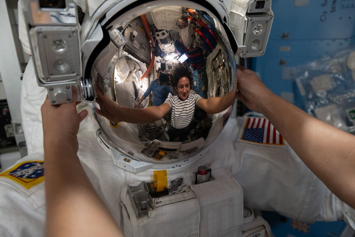 International Space Station tweet media