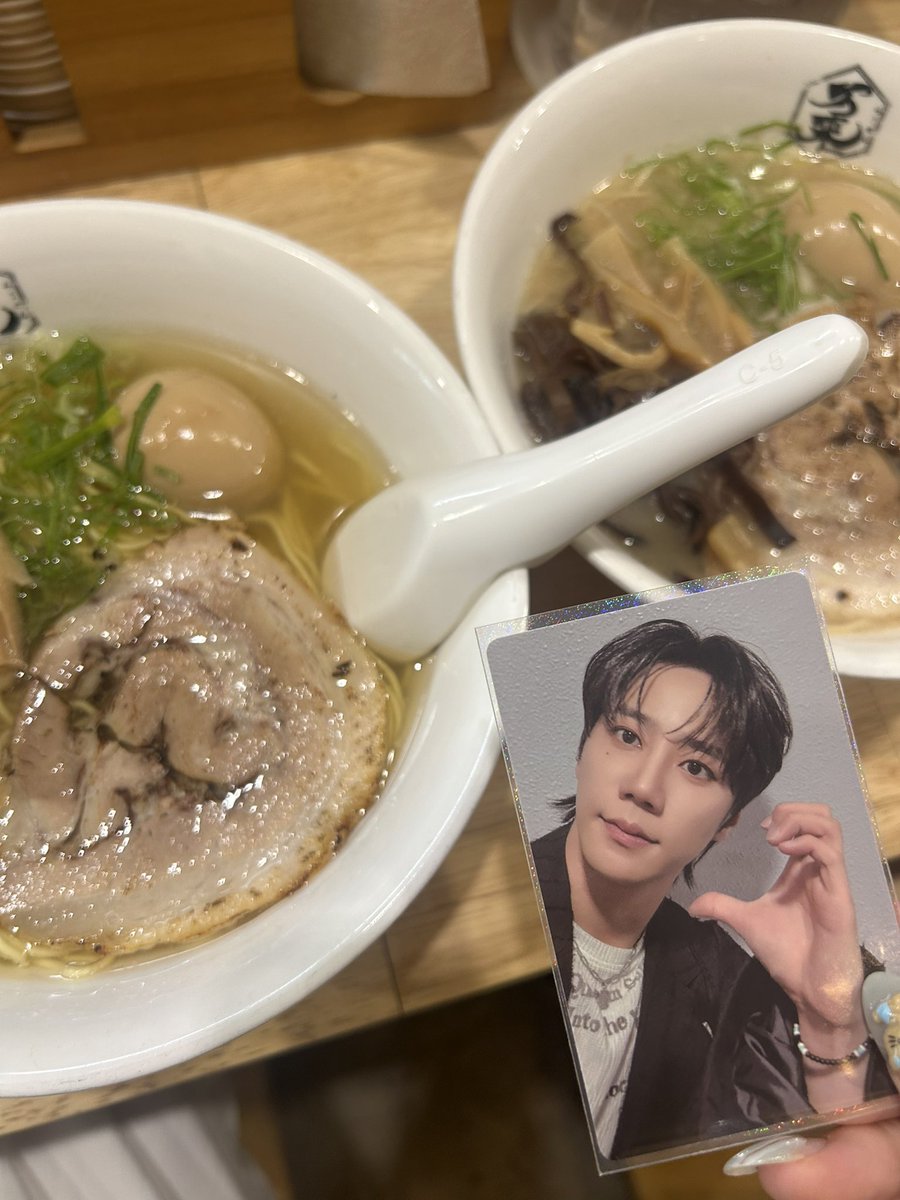 2junyxxng's tweet photo. 📍반라이라멘
너무너무x100000 맛잇엇다 https://t.co/jJPnGl6qJA