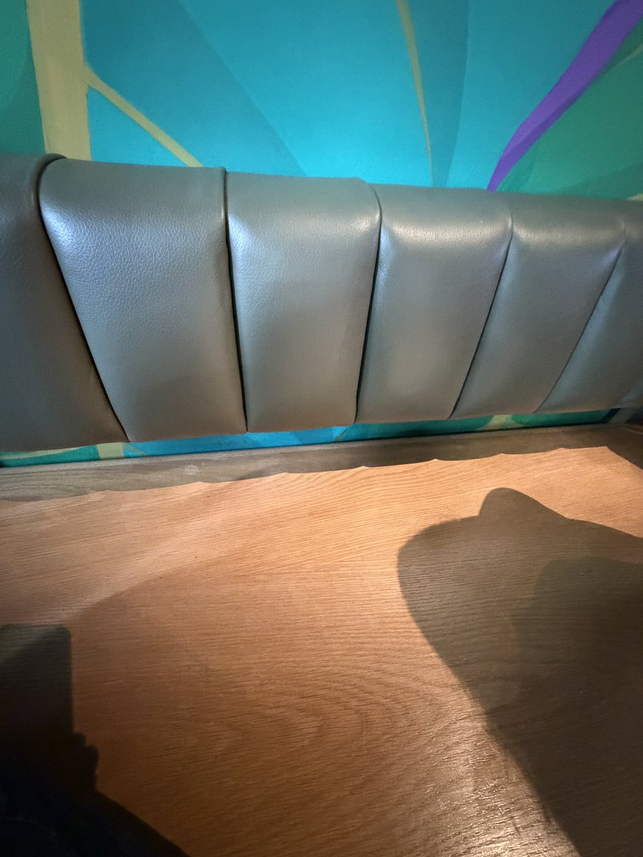 regulluz's tweet photo. Just lost my brand new, hard to get out of the case @JLabAudio earbuds behind this bench @Starbucks on Broadway &amp; 26st in New York City. Why do you leave such a big gap behind this and don’t make it movable? There must be so much stuff “lost” in there. https://t.co/XUpbjxyiwu
