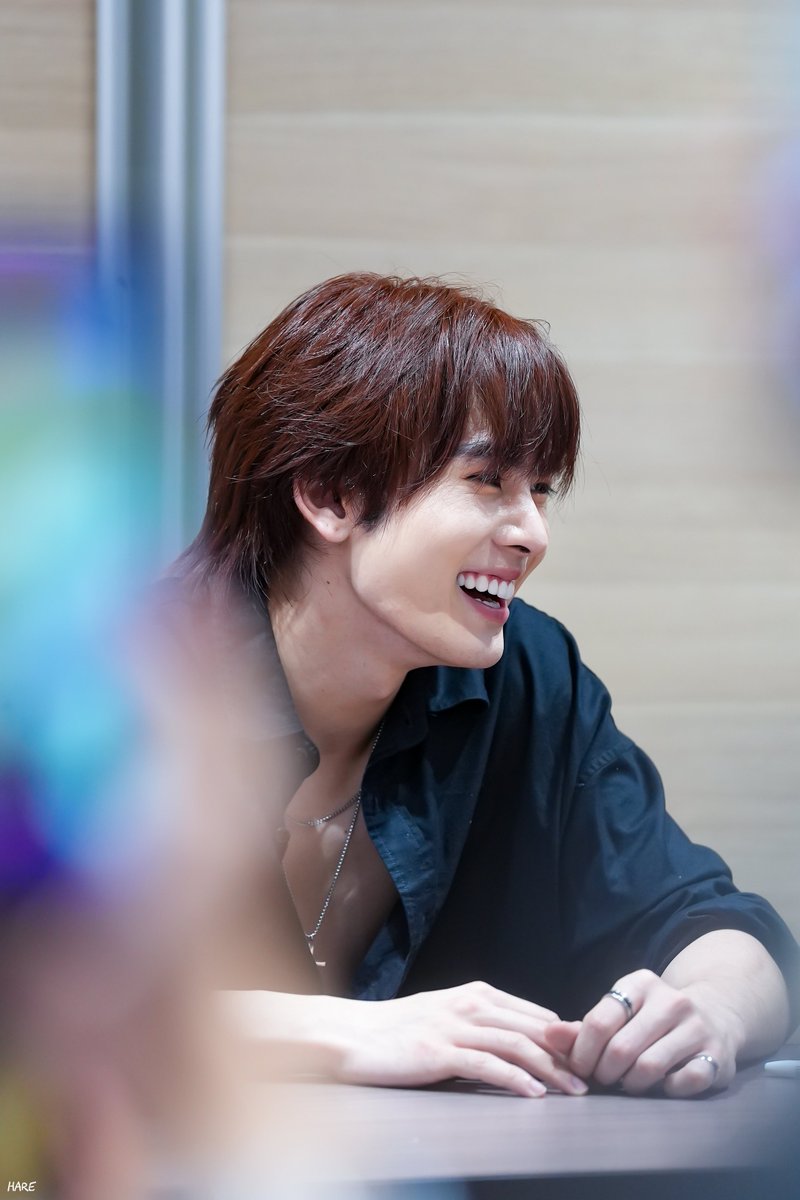 Hareshine's tweet photo. เล่นกับใจมาก ถูกสเปค ตรงสเปค หล่อด้วย โซคิ้ววว~ 😎💯

JASPER FLAREY FANSIGN

#งานมหกรรมนิยายนานาชาติ2026xJASPER
#Santapp @Ppsanta https://t.co/xZWEVlkeYJ