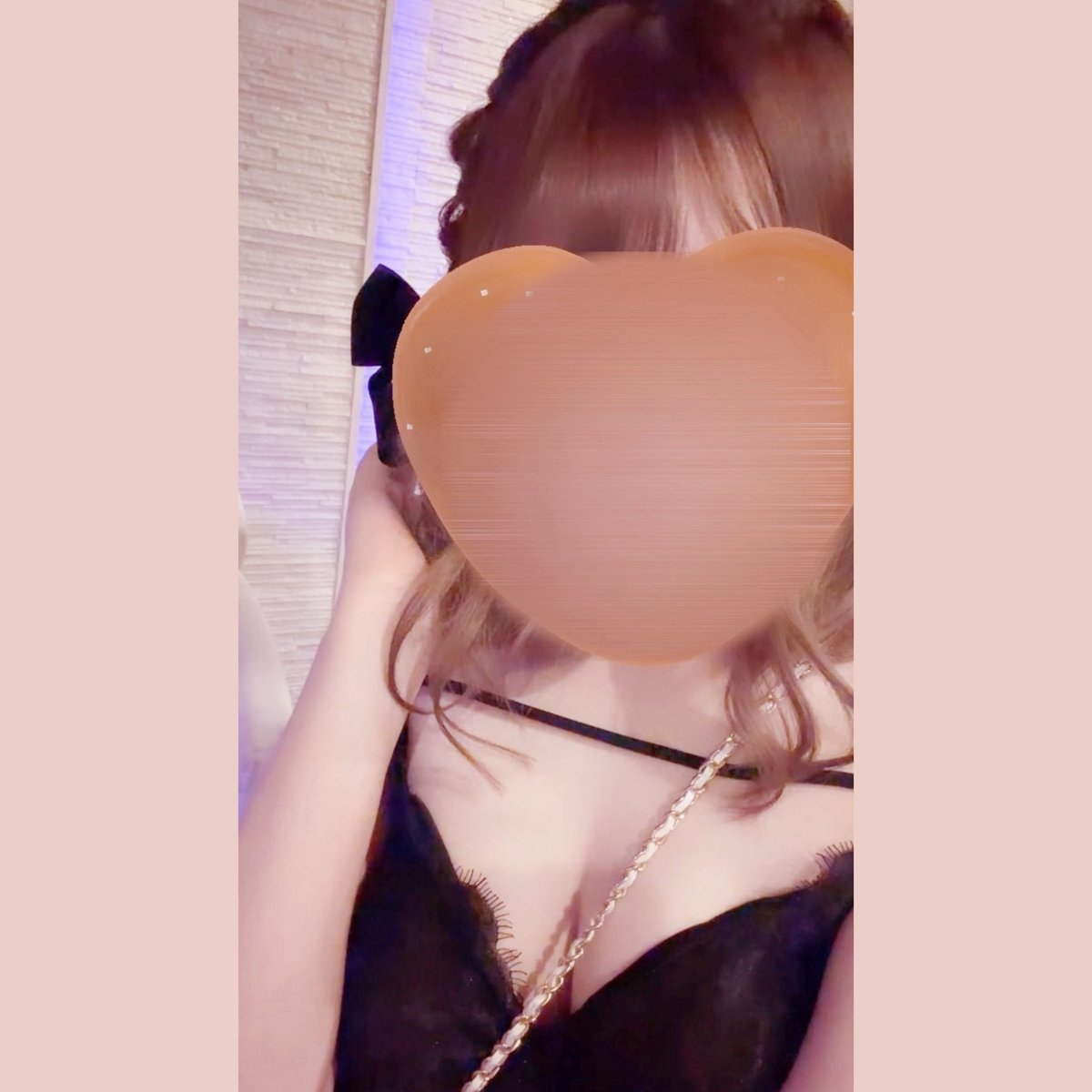 f0zpp25's tweet photo. 限界ど田舎キャバ嬢😶‍🌫️😶‍🌫️
誰か会いに来てにゃん💛 https://t.co/yb4ms3ts1K