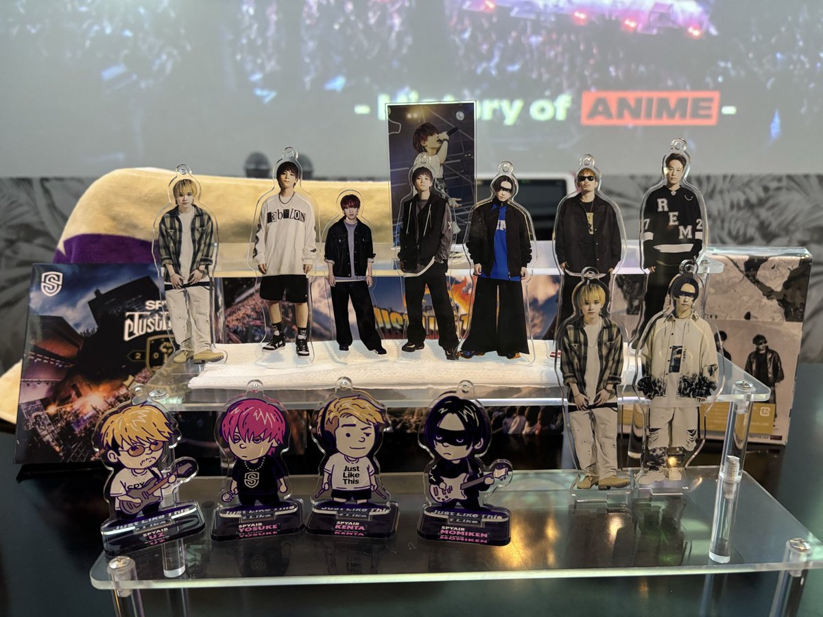 kmiao710's tweet photo. なりちゃんの1日を独り占めしてきました🥺🫰🩷
トリプルプロジェクターでみるSPYAIRがすごすぎたよ😭❤️‍🔥幸せ空間🫶
スパさんが画面いっぱいだった🤤
行く先々のお店が懐メロ大会で気分は平成女子高生w🤣
倖田來未様は私らの青春です‼︎
なりちゃんおもろい1日をありがとう‼︎💓
@n_SPYAIR https://t.co/rHlDnxBBwc