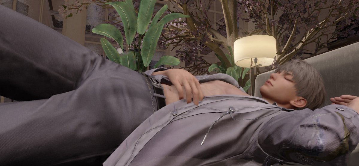 eepiebunny's tweet photo. Eeping at the garden https://t.co/J9FbDkmw65