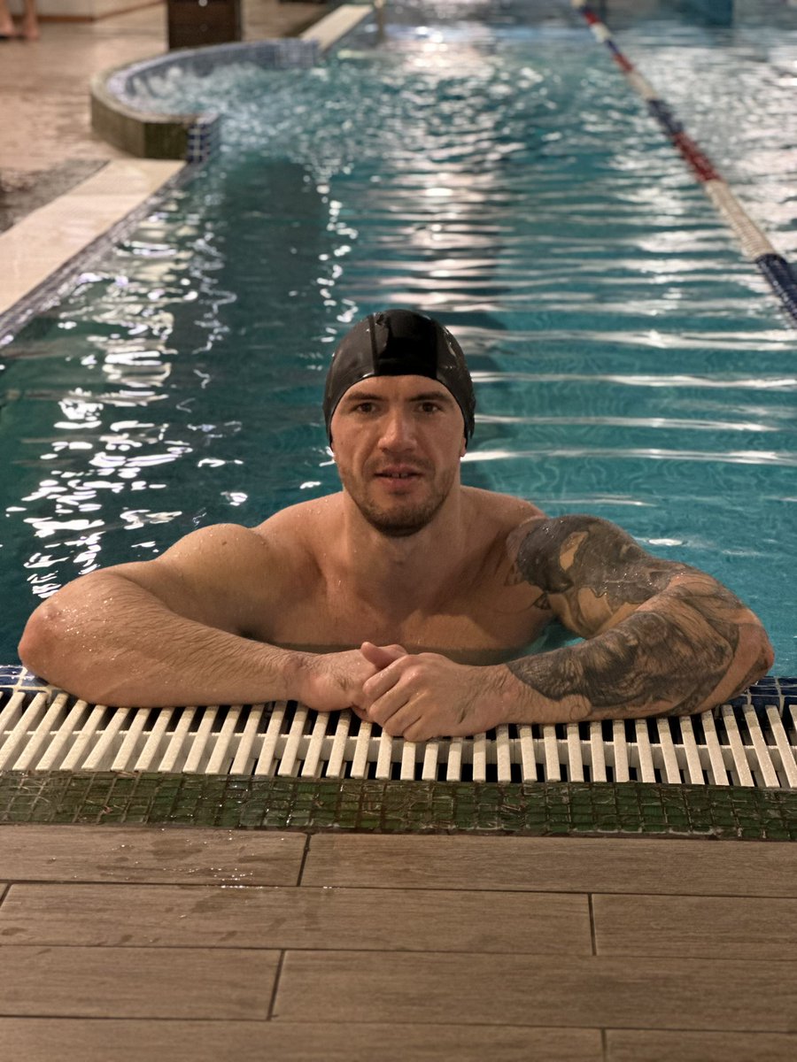 SaimonBolwebnik's tweet photo. Люблю плавать 🏊🏼‍♂️ https://t.co/Dhxuav96jy
