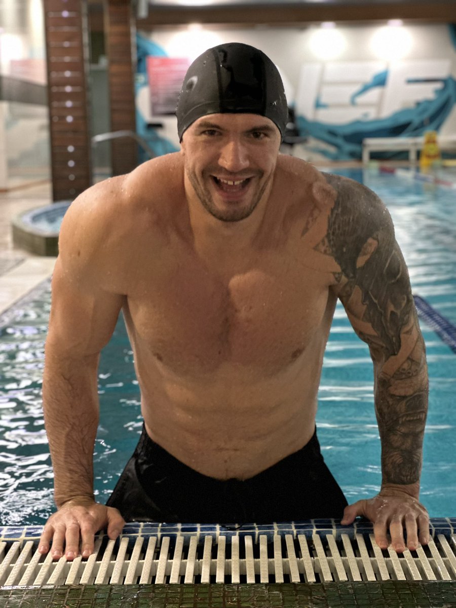 SaimonBolwebnik's tweet photo. Люблю плавать 🏊🏼‍♂️ https://t.co/Dhxuav96jy