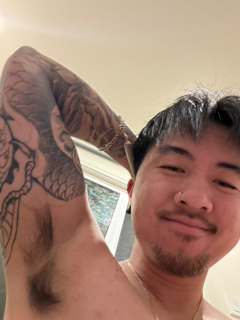 asianmasterj's tweet photo. i get high off your cash 

#cashmaster #findom #finD #paypig #gayfindom #malefeet #gaypits #gayfeet #malesocks https://t.co/PN4nkt8imQ