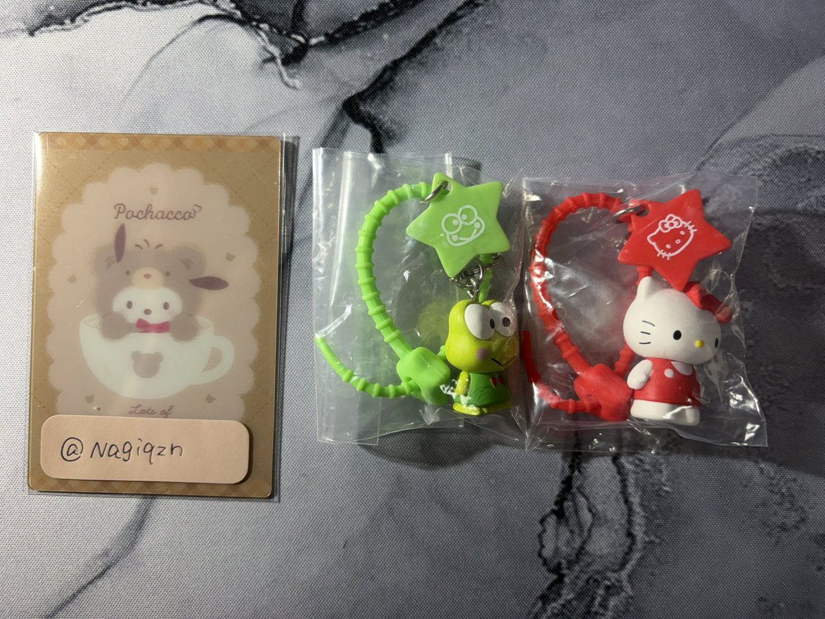 Nagiqzn's tweet photo. サンリオキャラクターズ ななほしカラフルマルチチャーム 交換 

譲 けろけろけろっぴ キティ

求 同種 ポムポムプリン ポチャッコ

2：2のみでの交換になります。

お断りは❤︎で

📮 郵送のみ https://t.co/zauRx5siWE
