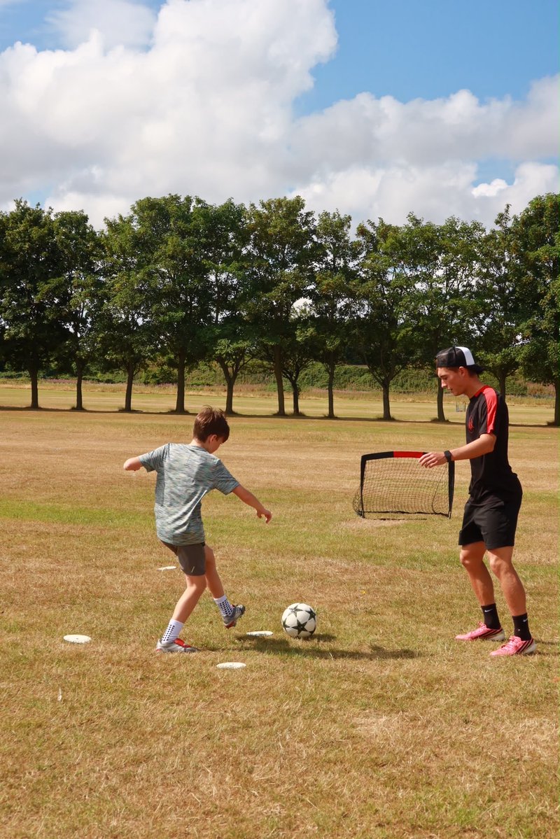 KKelitecoaching's tweet photo. Working📸⚽️

So good to see how well all these lads are coming along😎👌 https://t.co/nuvCwKLZpT