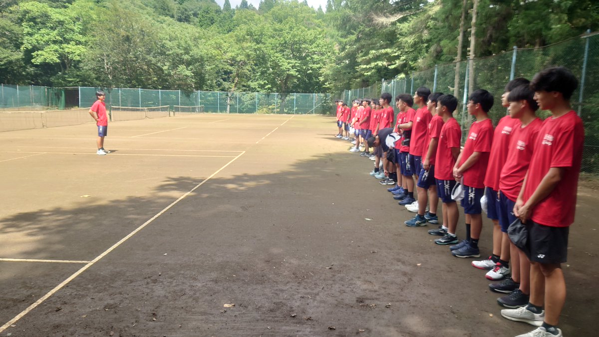 bunjidanteni's tweet photo. 7月29日(水)🎾合宿１日目＠山中湖
先の都立団体をもって３年生が完全引退しました。いよいよこの合宿から新チームが本格的にスタートします！

４日間を通して何を経験し、何を得ることができるでしょうか？ただの思い出作りで終わらない合宿となることを期待します😊 https://t.co/1JkpMVN9TB