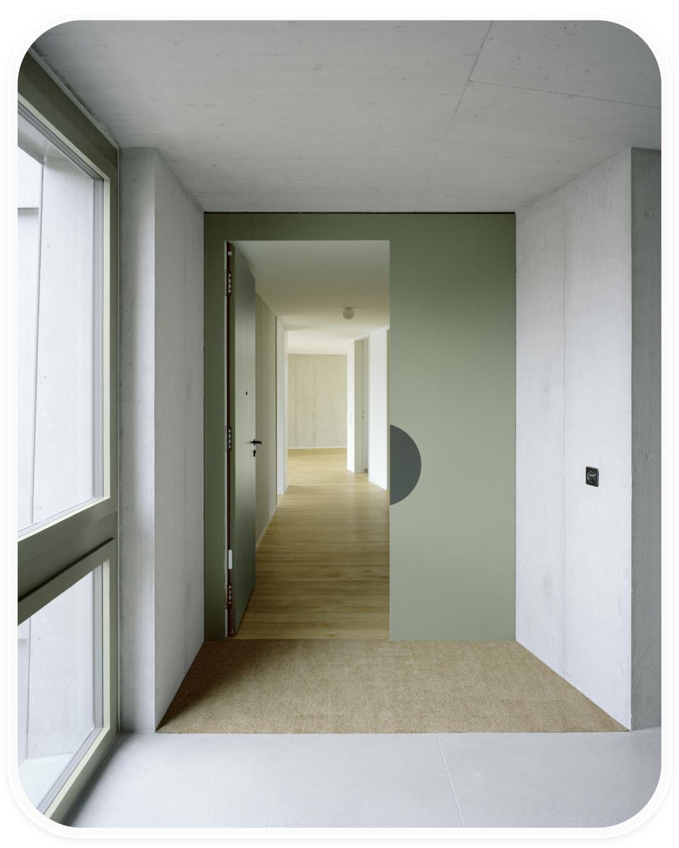 easy_ref's tweet photo. Zürichbergstrasse 花園住宅設計

檢視案例：https://t.co/LTmEZllGTl

設計師：Zimmer Schmidt Architekten
照片：RASMUS NORLANDER

企劃：宛妮
排版：芷儀

#居住空间 #公共和社会住房 #瑞士 #住宅设计 #花园住宅 #居住建筑 #EasyRef #建筑设计 #建築設計 #建筑案例 #EasyRef灵感行星 #灵感行星 https://t.co/gPWyvdD4ax