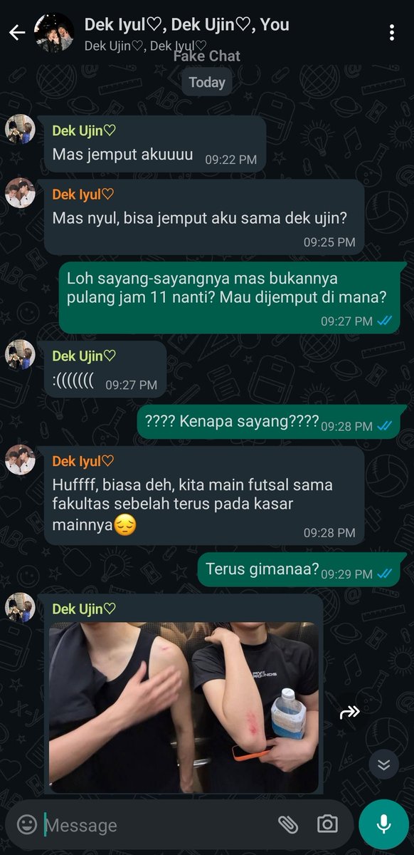 ohyulsunbae's tweet photo. Mas oyul dan dua princessnya wkwkw plis takut diamuk warga soalnya maruk (iya sy yg maruk ingin oyul banyak pcr)

#nyulrul #nyulnit one tweet https://t.co/tJEfT1TY5Z