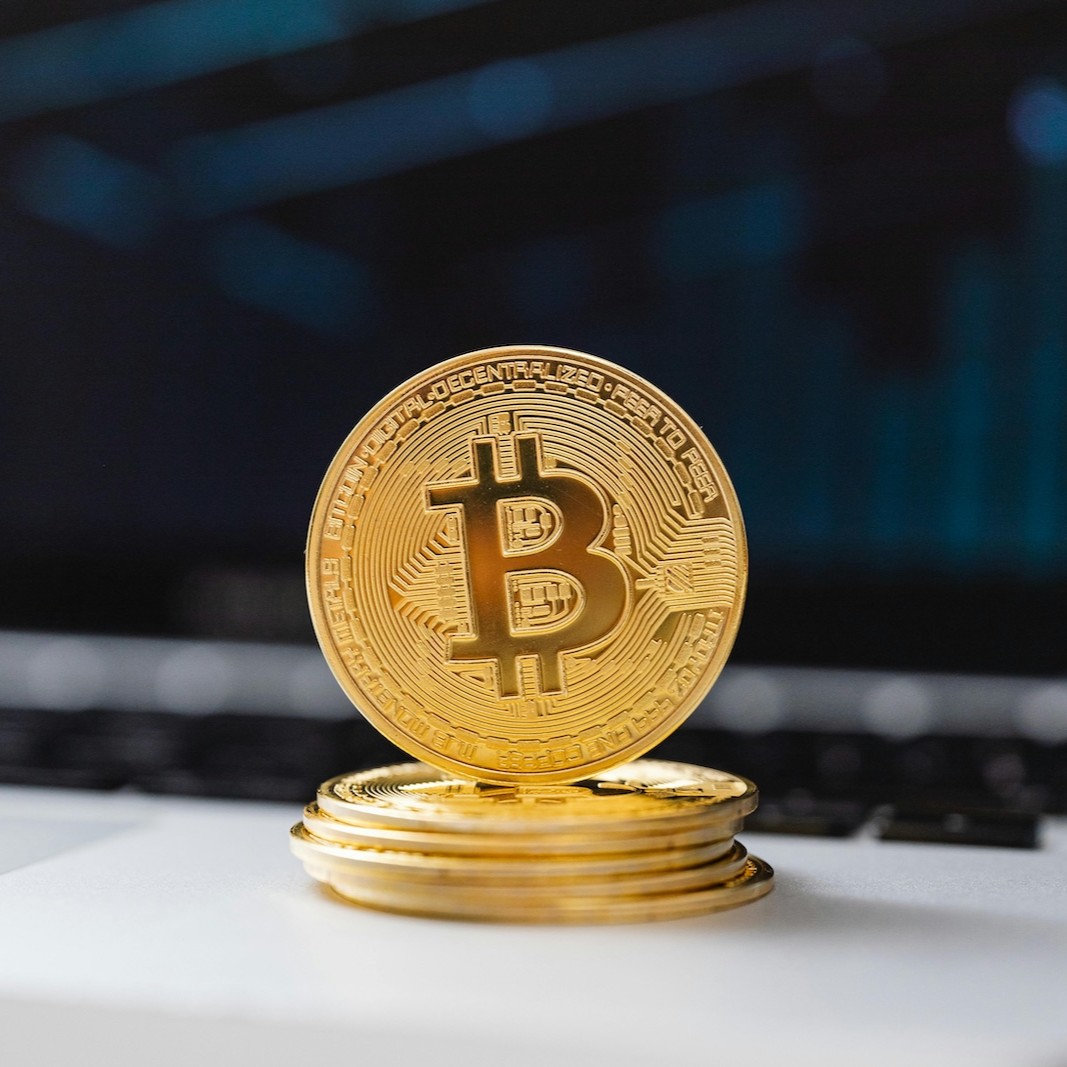 CoinMarketCap's tweet photo. LATEST: 💰 Japanese game developer Gumi will launch an $18.3M Bitcoin and altcoin fund with SBI Financial Services, with Daiwa Securities Group among its investors. https://t.co/LP8kSau21F